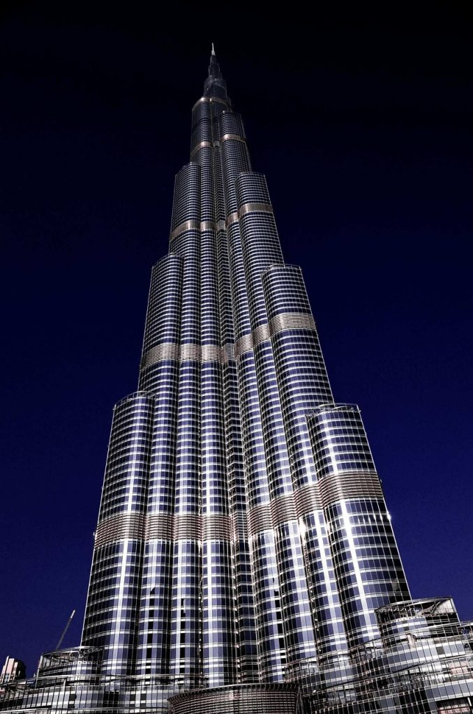 buy best commercial property and aprtments in Burj khalifa